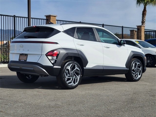New 2026 Hyundai Kona SEL Premium image 2