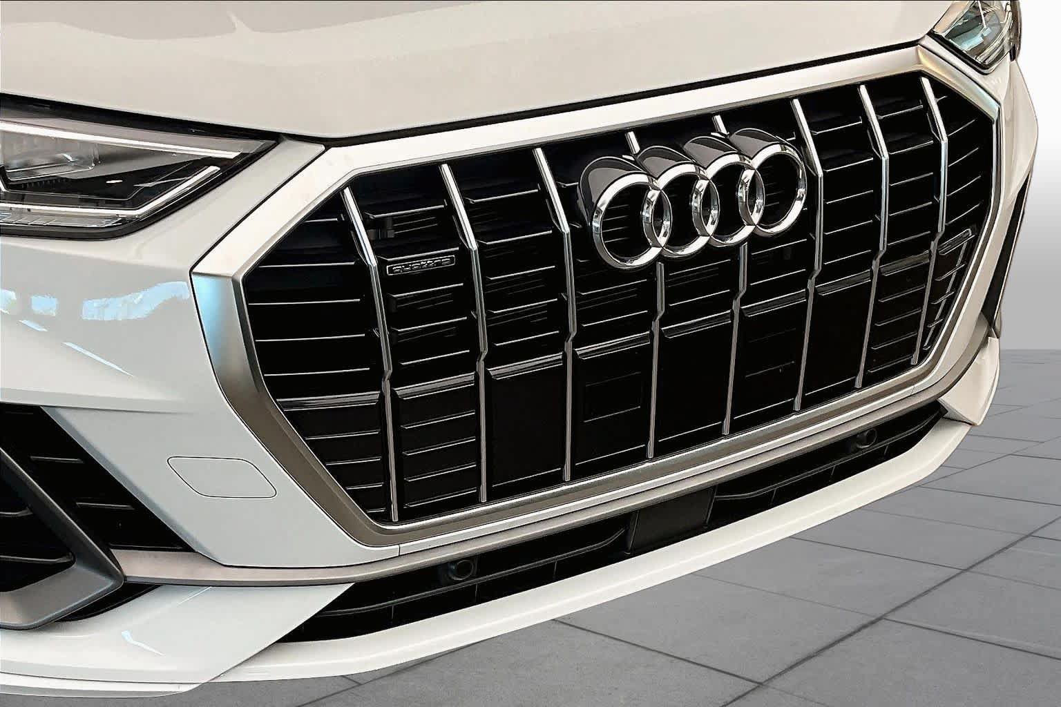 Used 2024 Audi Q3 2.0T Premium AWD/4WD image 32
