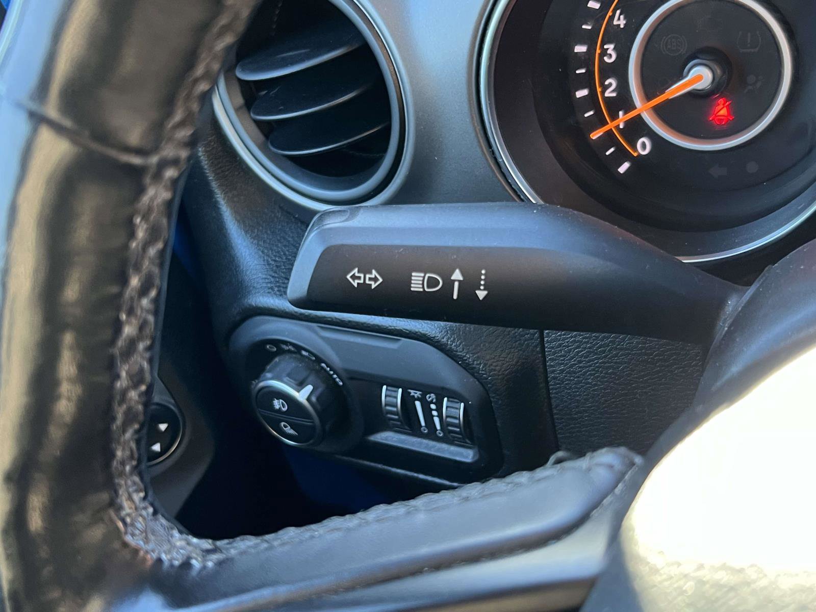 Used 2022 Jeep Gladiator Sport image 22