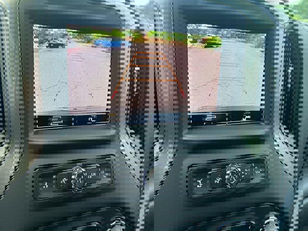 New 2025 Chevrolet Silverado 1500 Custom image 23