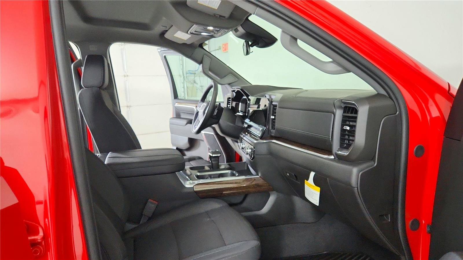 New 2026 GMC Sierra 1500 Elevation image 36