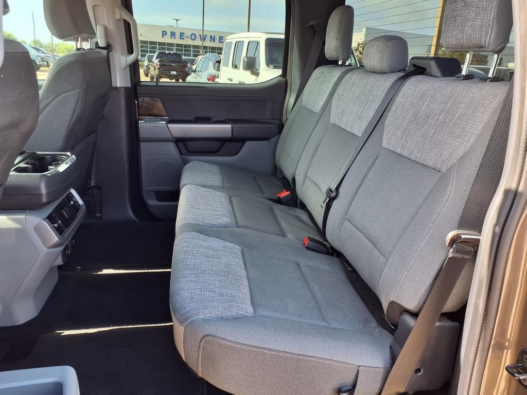 Used 2023 Ford F150 Lightning XLT AWD/4WD image 26