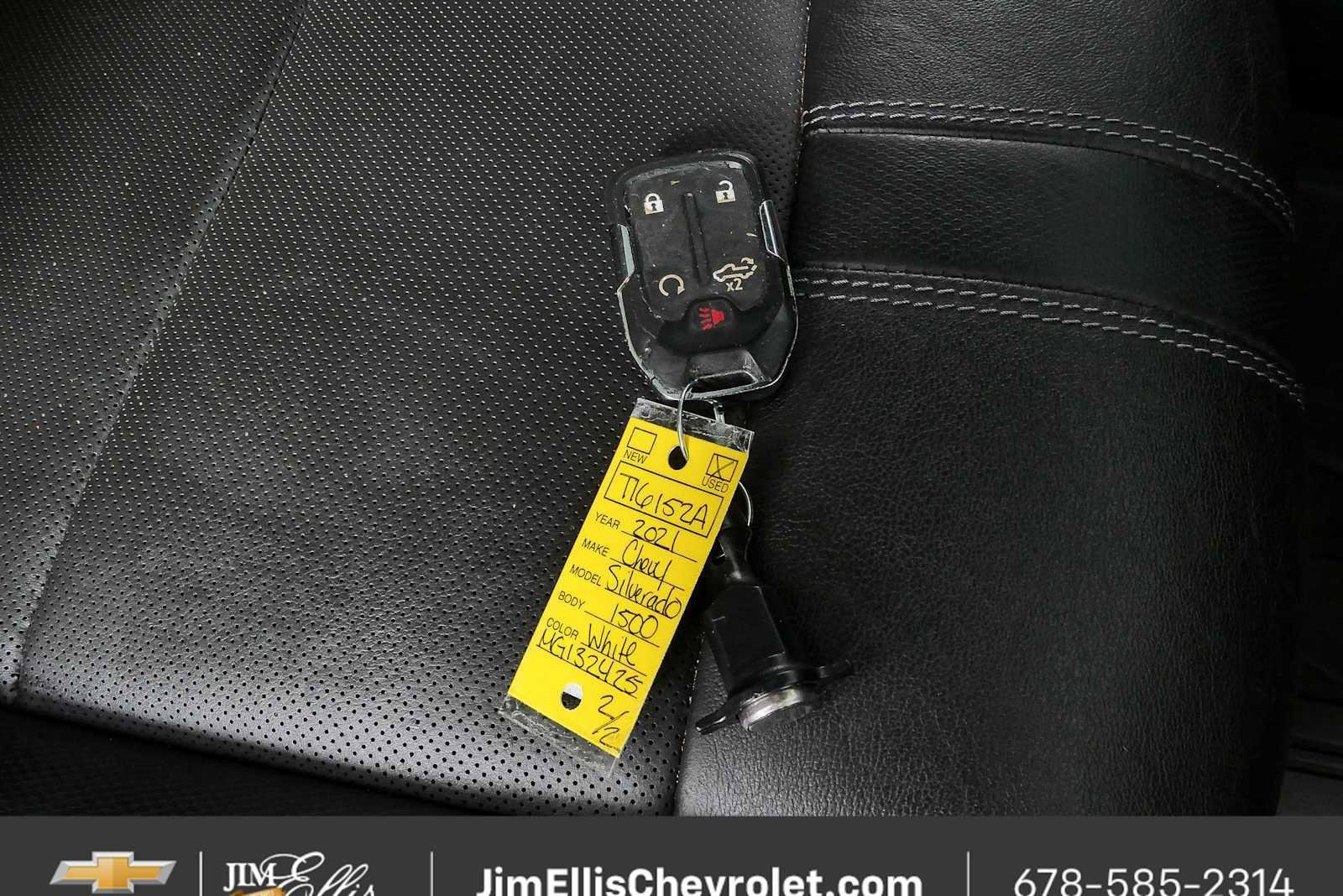 Certified 2021 Chevrolet Silverado 1500 High Country w/ Technology Package AWD/4WD image 26