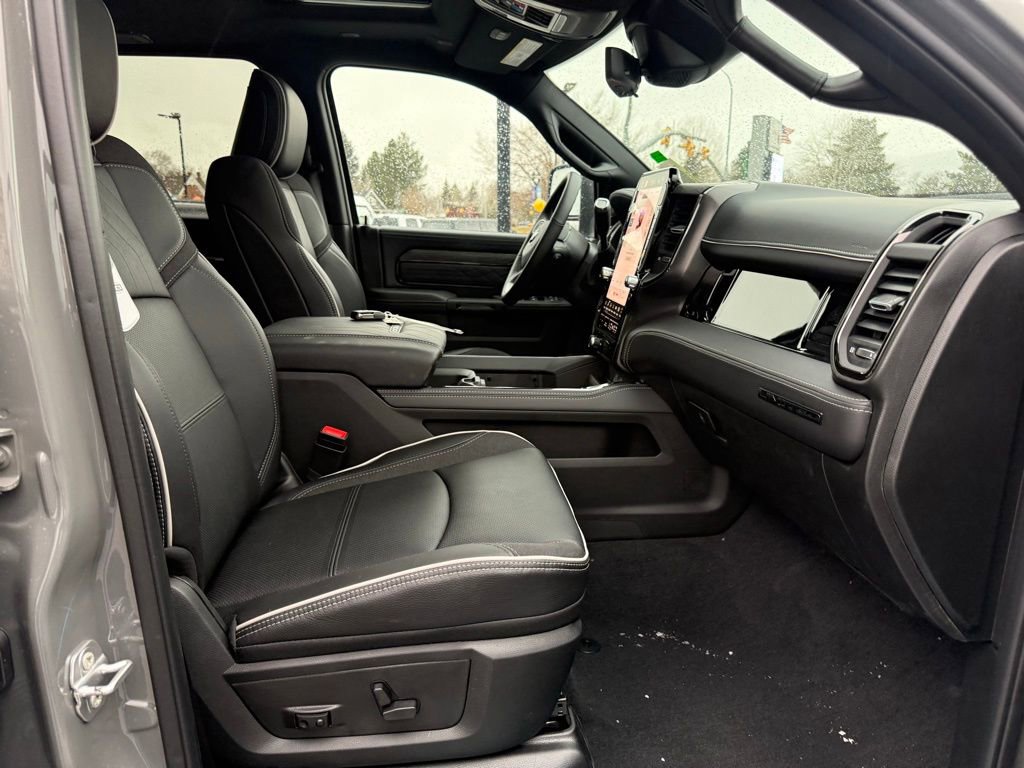 New 2026 RAM 3500 Limited image 15