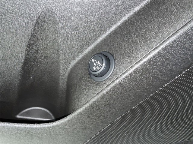 Certified 2024 Chevrolet Equinox LT w/ LPO, Floor Liner Package image 24