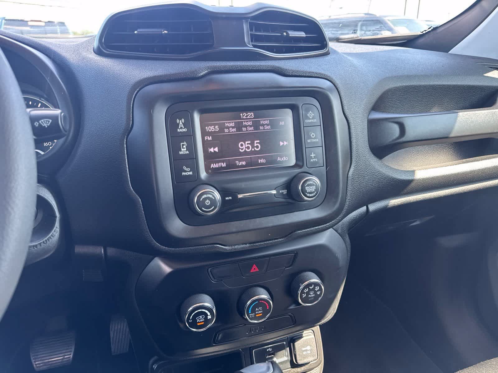 Used 2020 Jeep Renegade Sport FWD image 17
