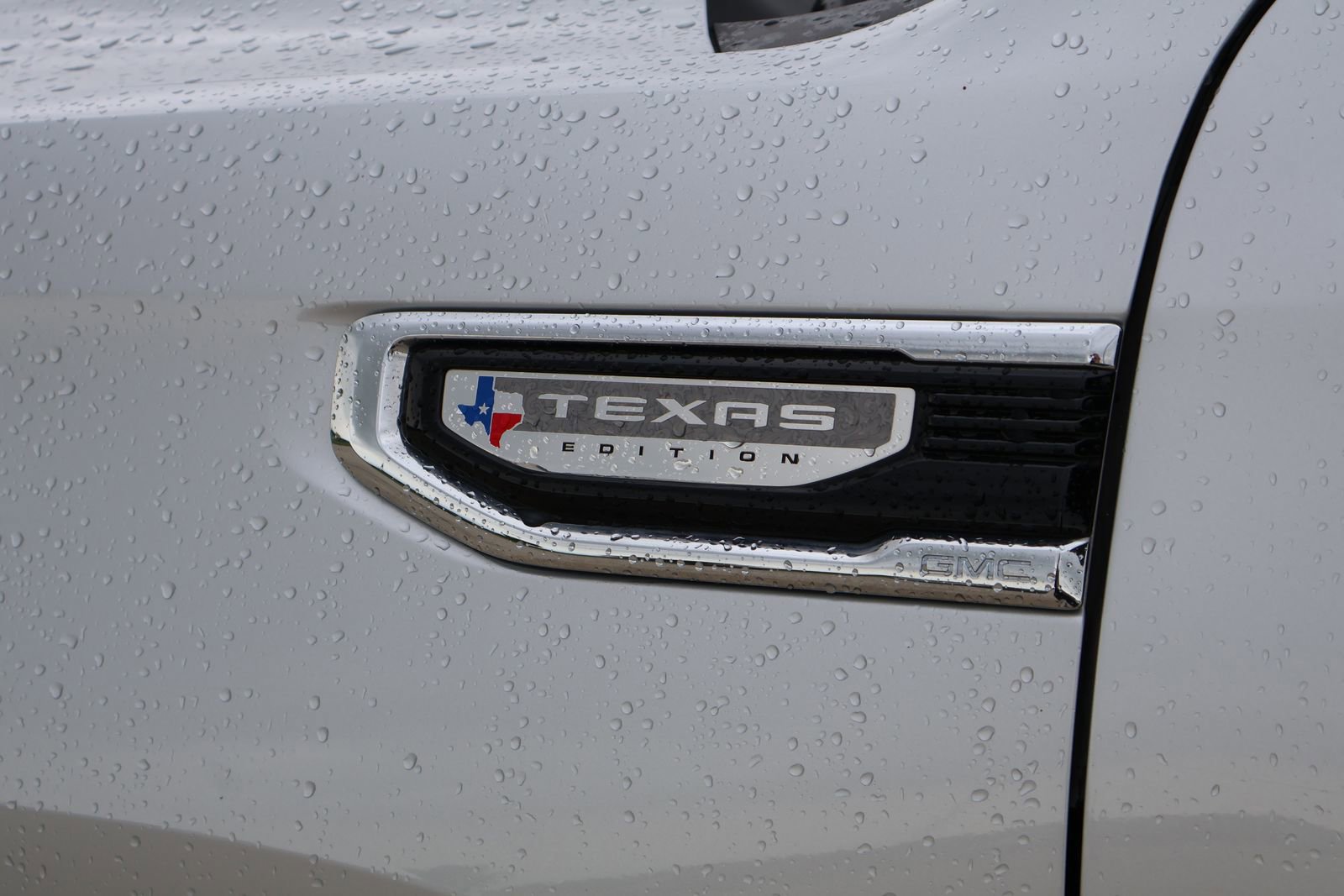 Used 2022 GMC Sierra 1500 SLT AWD/4WD image 4