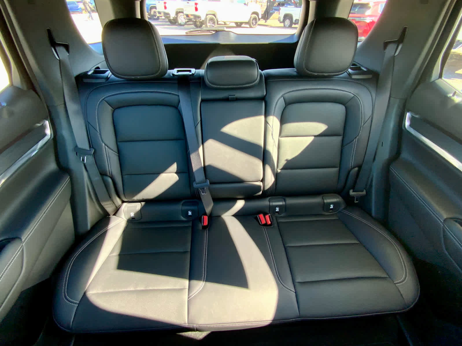 New 2026 GMC Terrain Elevation w/ Elevation Premium Package image 30