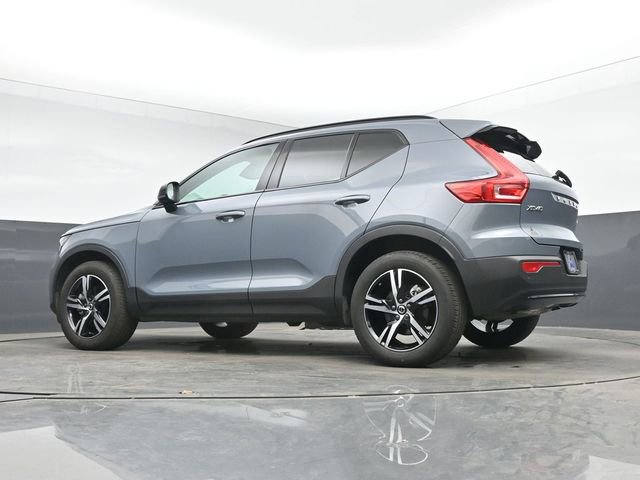 Used 2023 Volvo XC40 B5 Plus w/ Protection Package Premier AWD/4WD image 15