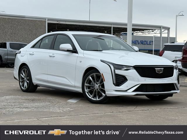 Used 2025 Cadillac CT4 Sport RWD image 2