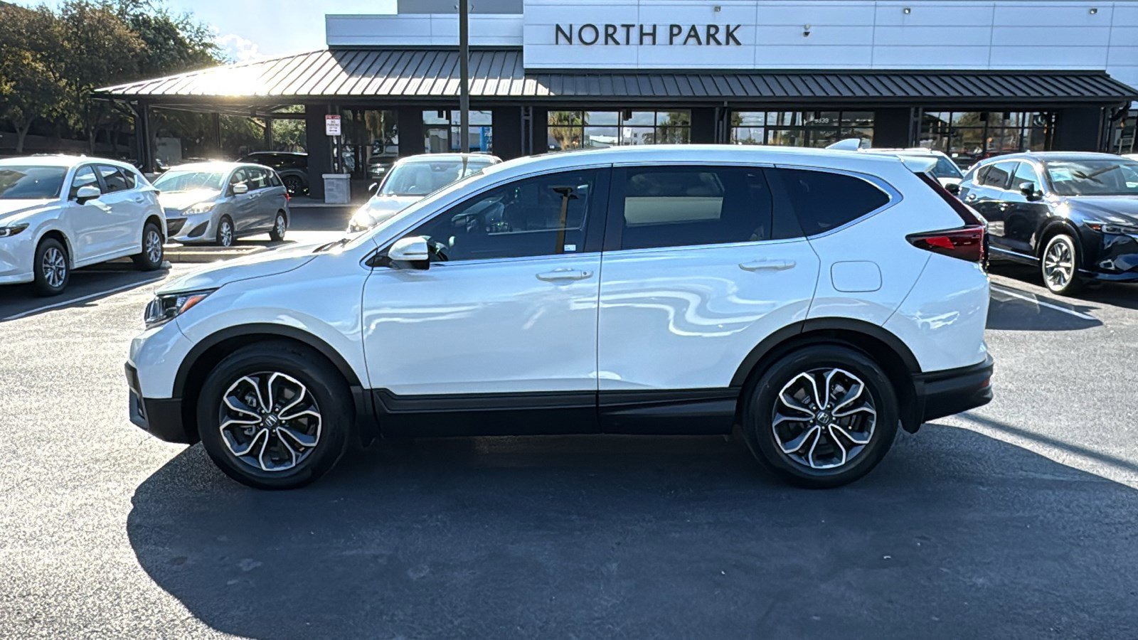 Used 2022 Honda CR-V EX image 5