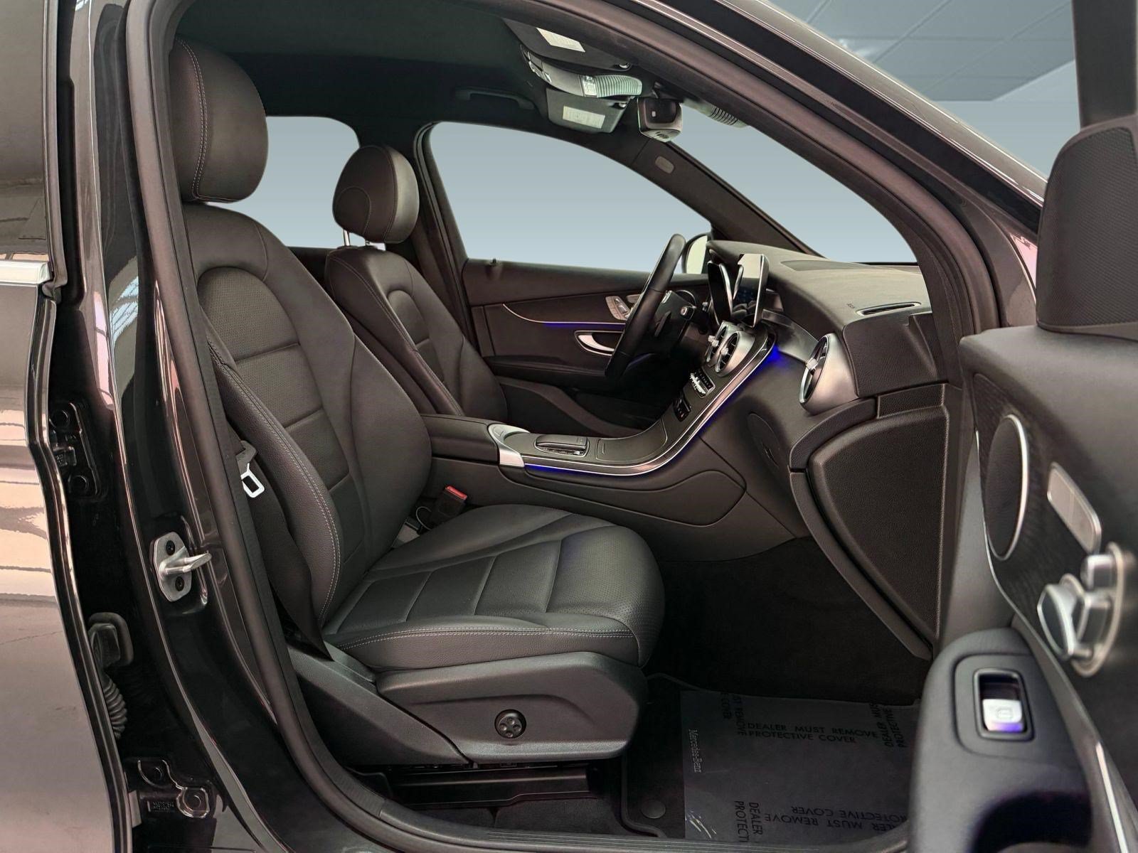 Certified 2022 Mercedes-Benz GLC 300 image 22
