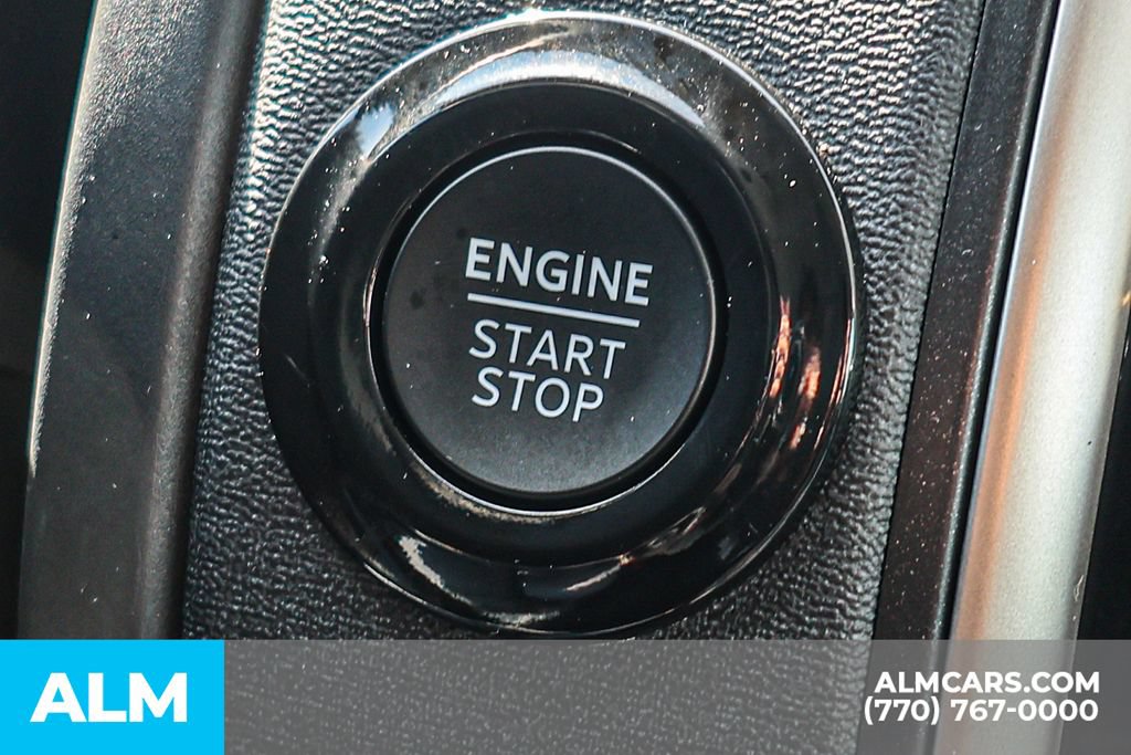 Used 2025 Ford Expedition Active AWD/4WD image 48