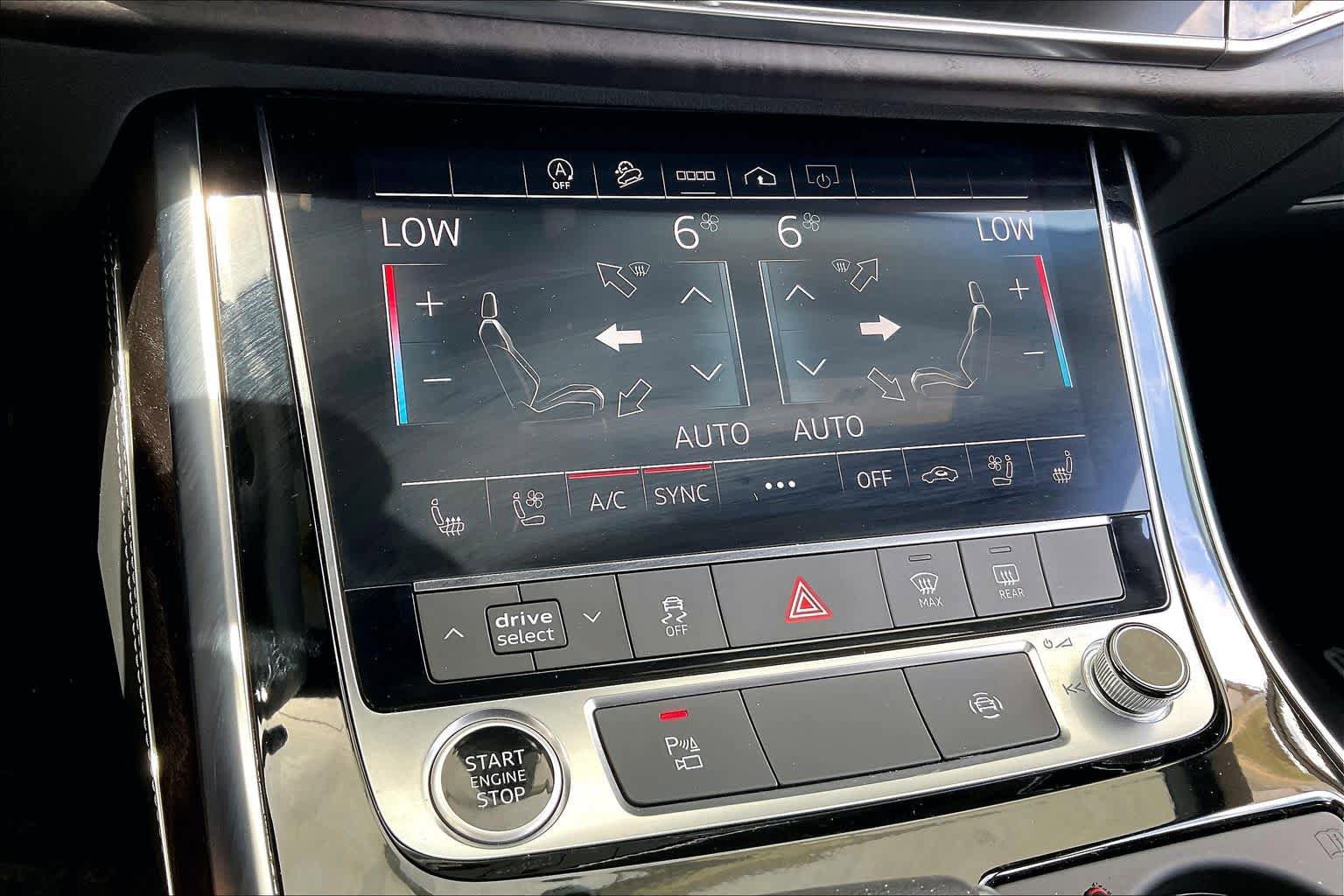 Used 2023 Audi Q8 Premium Plus w/ Premium Plus Package AWD/4WD image 14