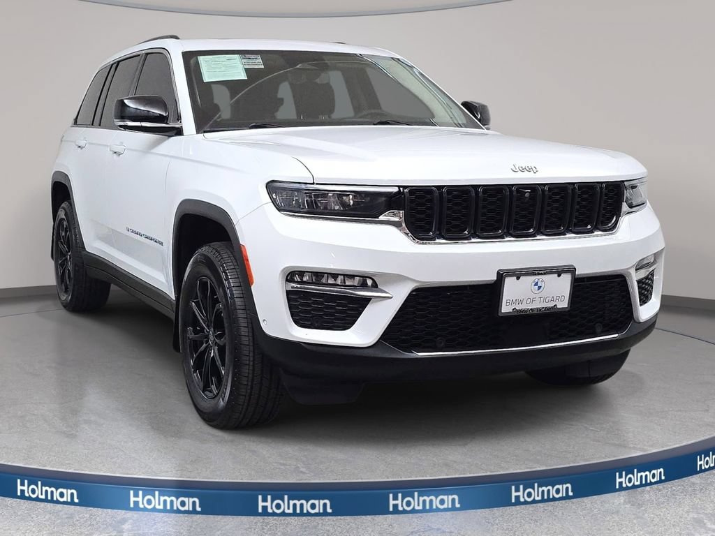 Used 2022 Jeep Grand Cherokee Limited 4xe w/ Luxury Tech Group II AWD/4WD image 3