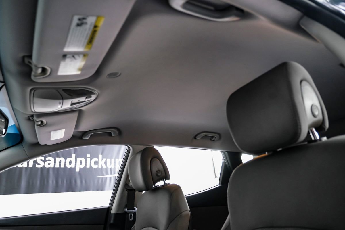 Used 2014 Hyundai Santa Fe Sport w/ Popular Equipment Package 02 image 24