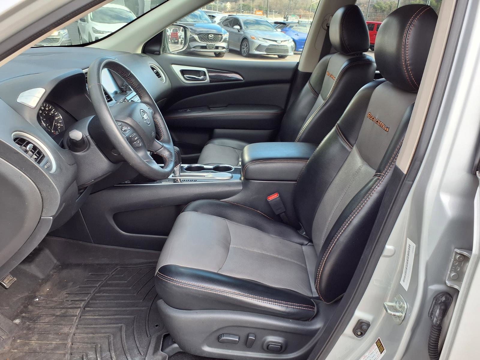 Used 2020 Nissan Pathfinder SL w/ Rock Creek Edition image 13