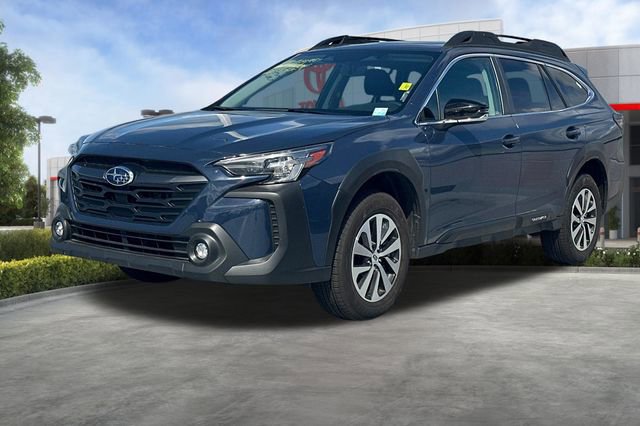 Used 2025 Subaru Outback Premium w/ Popular Package #1A AWD/4WD image 3