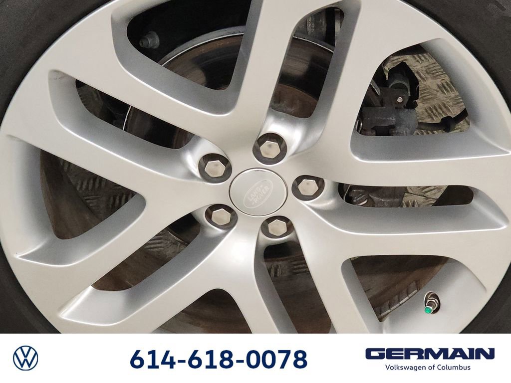 Used 2020 Land Rover Range Rover Evoque First Edition image 13