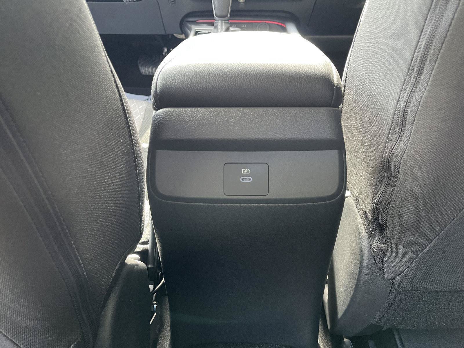 New 2026 Nissan Sentra SV w/ SV Convenience Package FWD image 21