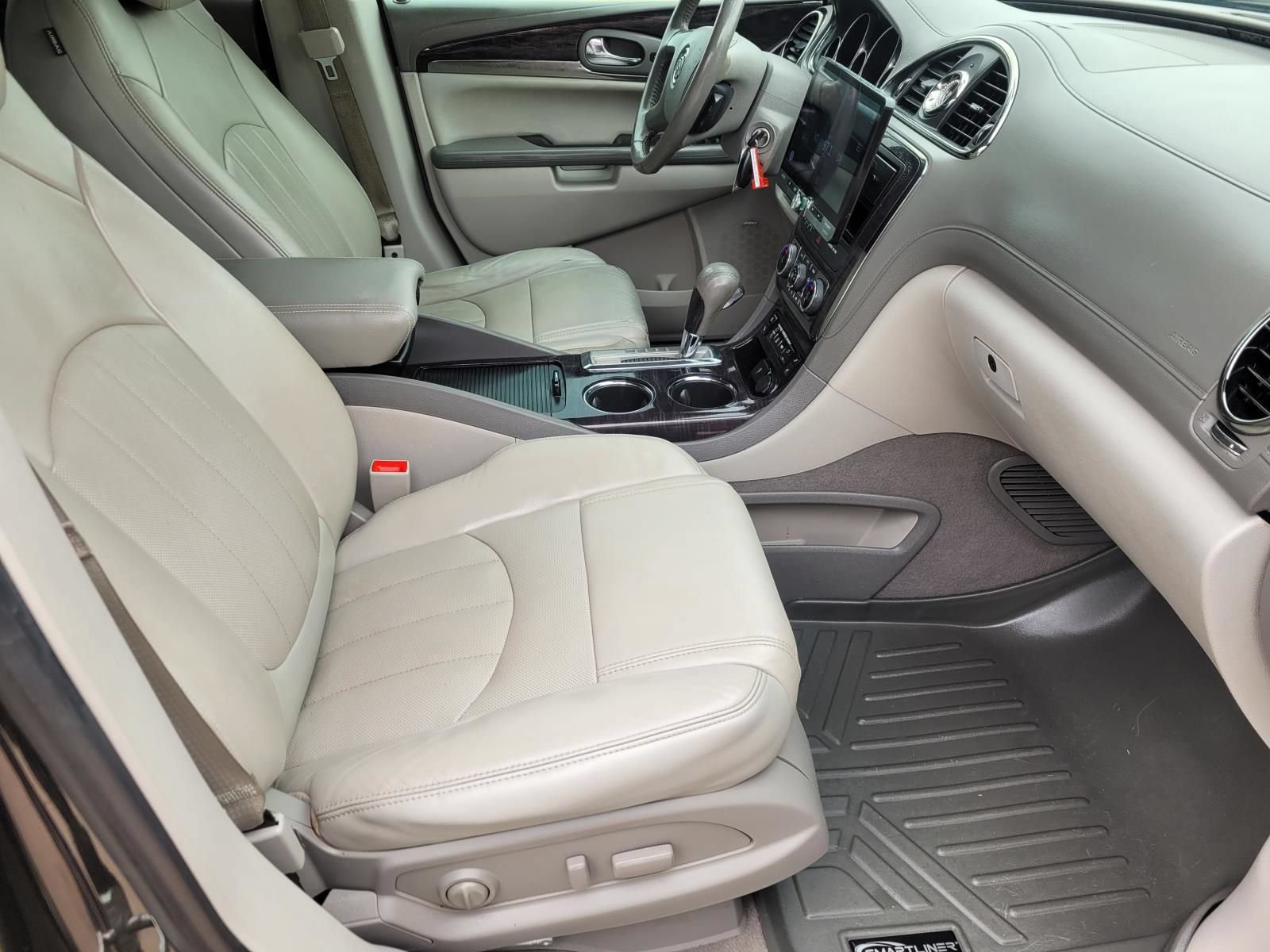 Used 2017 Buick Enclave Leather w/ Trailering Package FWD image 12