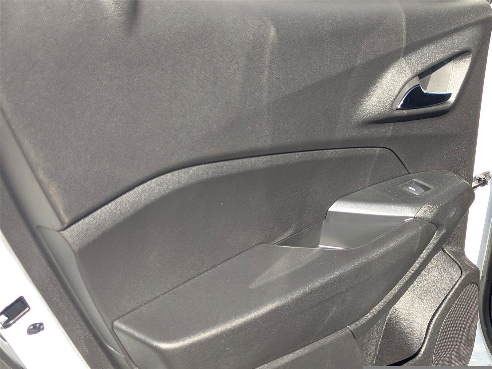 New 2026 Chevrolet Trax RS w/ Driver Confidence Package image 16