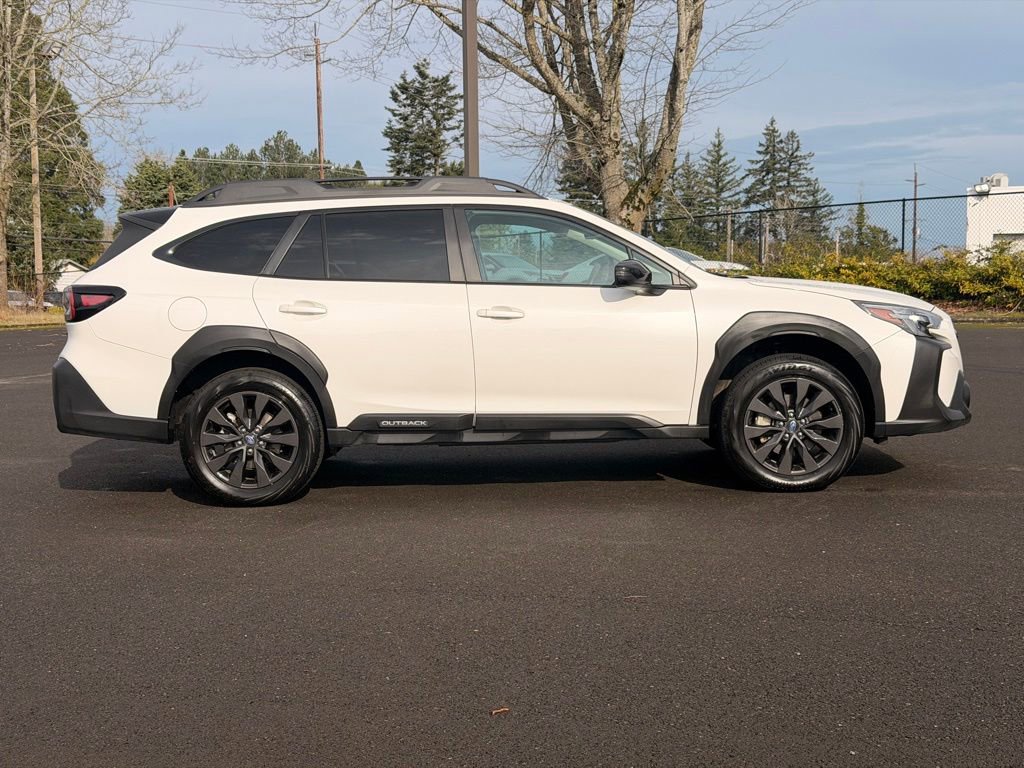Certified 2025 Subaru Outback Onyx Edition AWD/4WD image 8