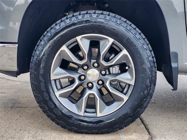 Used 2024 Chevrolet Silverado 1500 LT image 10