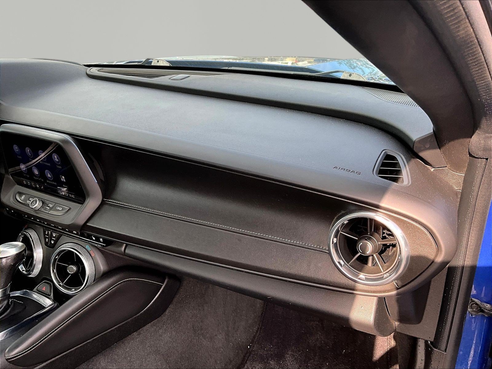 Used 2020 Chevrolet Camaro SS RWD image 23