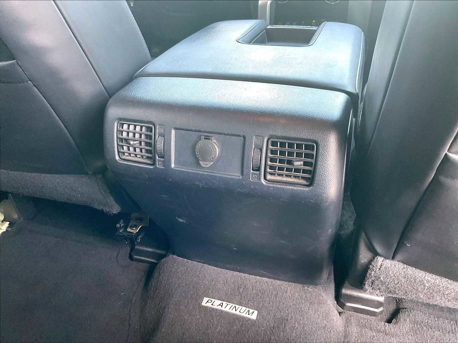 Used 2020 Toyota Tundra Platinum AWD/4WD image 35