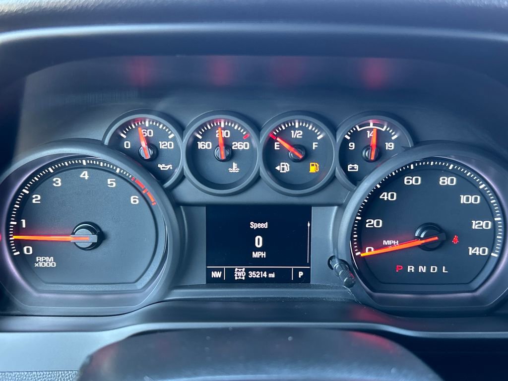 Used 2025 Chevrolet Silverado 2500 Custom w/ Custom Value Package AWD/4WD image 11