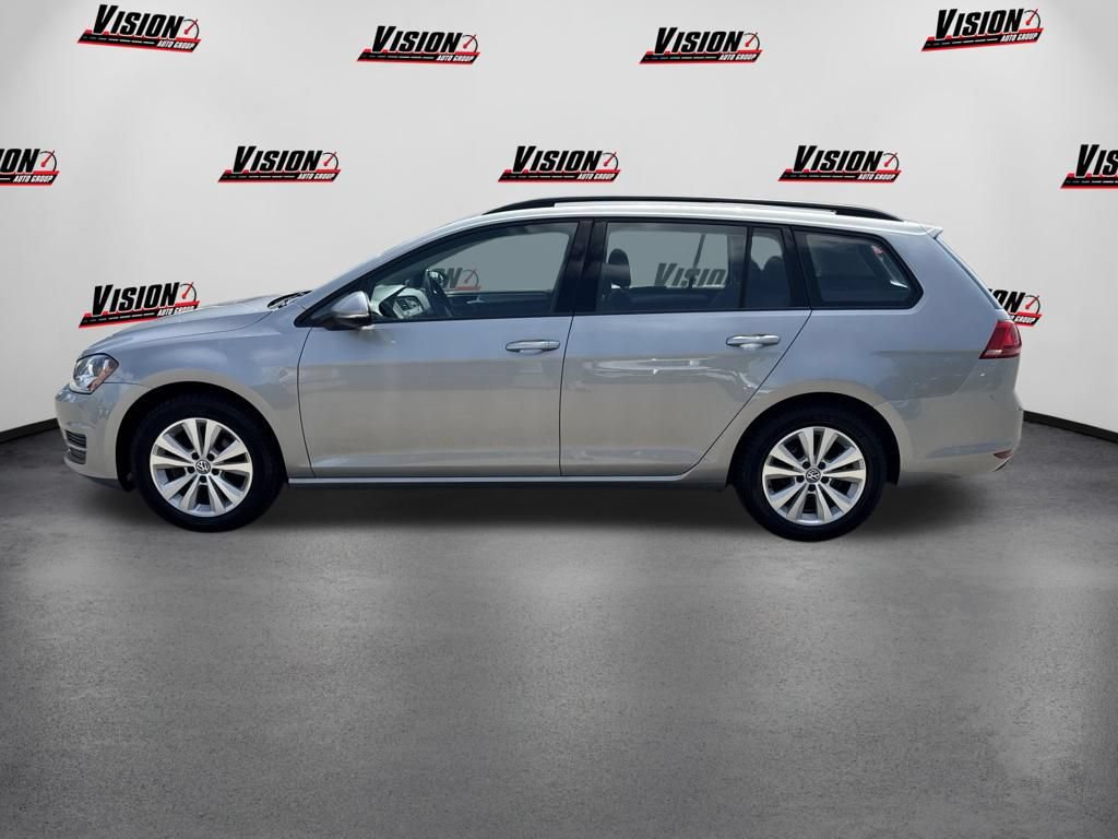 Used 2017 Volkswagen Golf S AWD/4WD image 9
