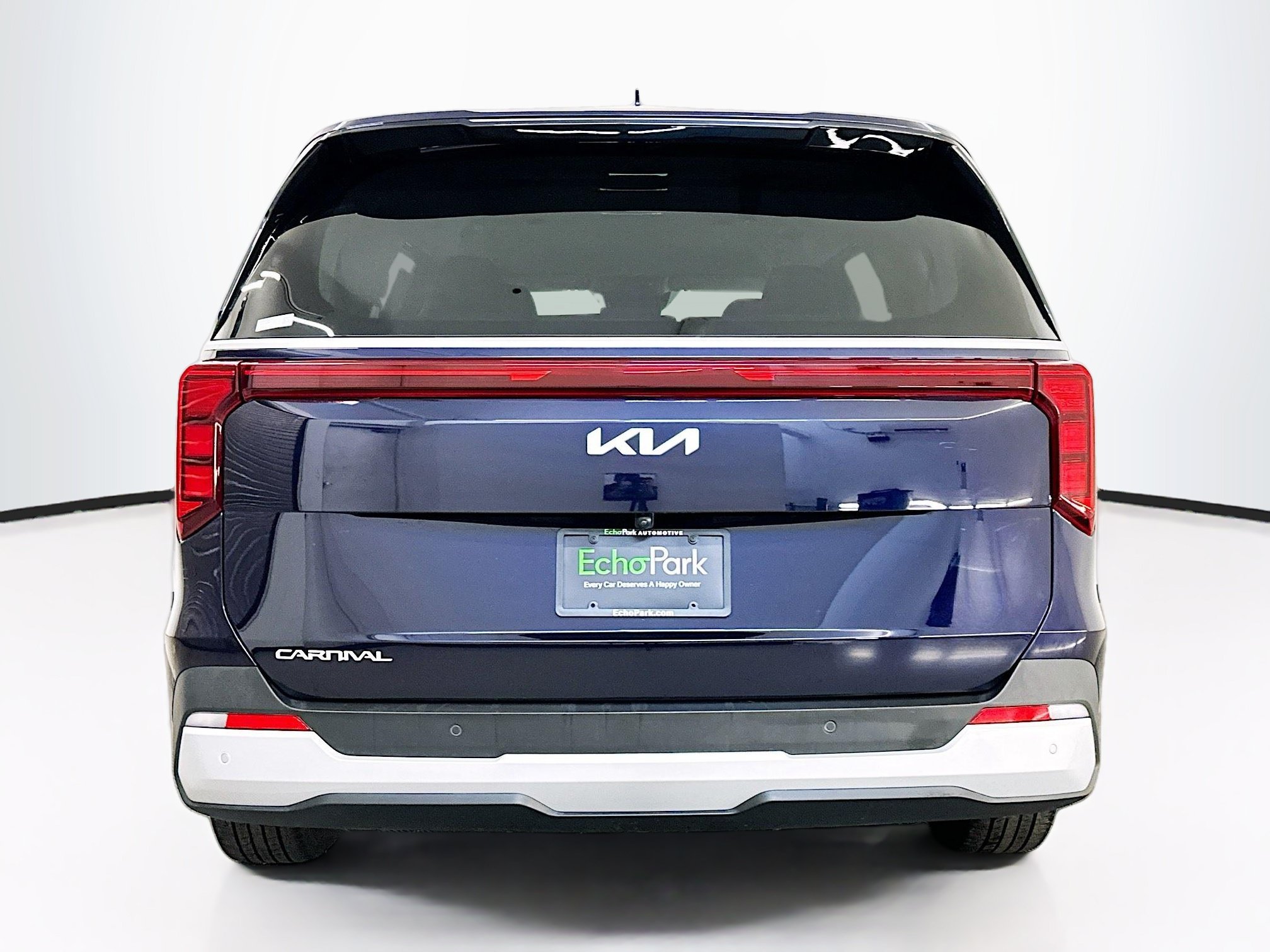 Used 2026 Kia Carnival FWD image 7