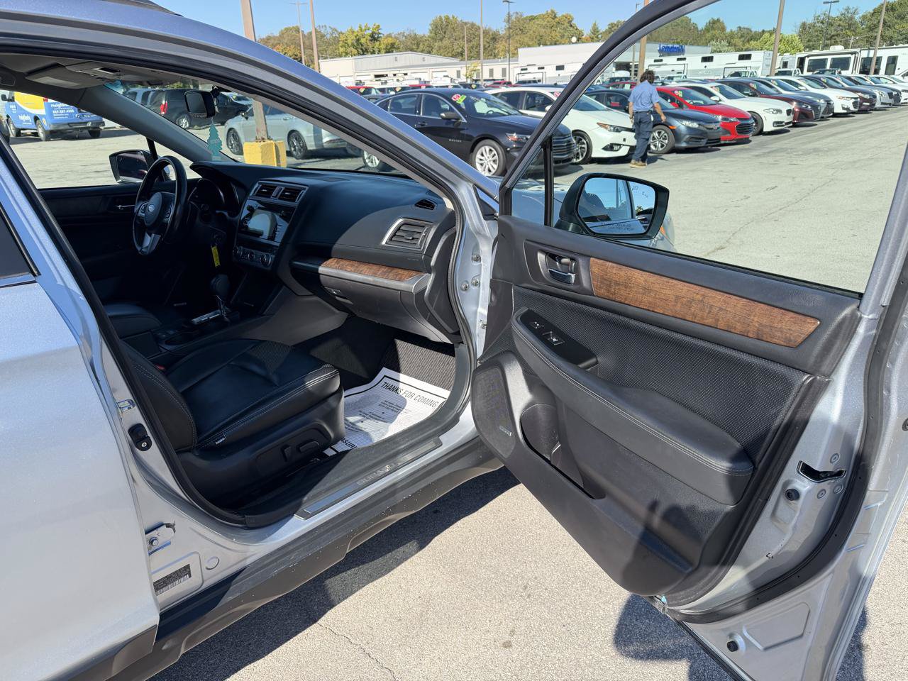 Used 2016 Subaru Outback 2.5i Limited w/ Protection Package #1 AWD/4WD image 9