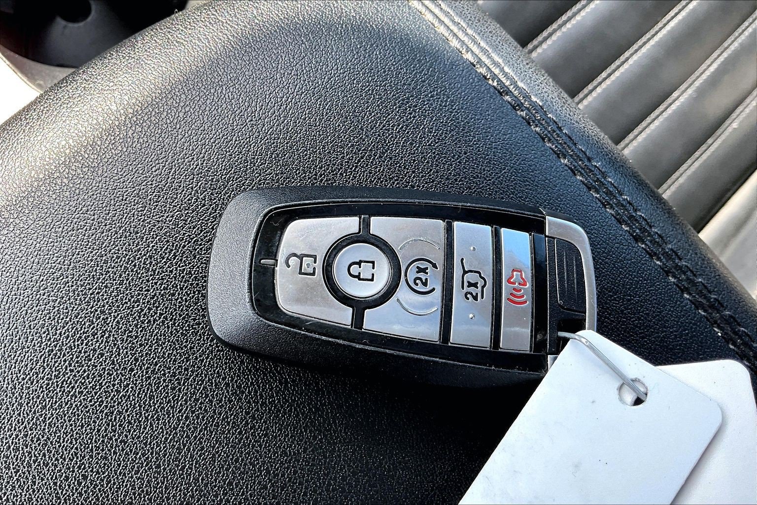 Used 2023 Ford Edge SEL w/ Convenience Package AWD/4WD image 12