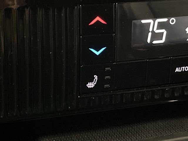 Used 2024 Jeep Wagoneer Series III w/ Convenience Group I image 36