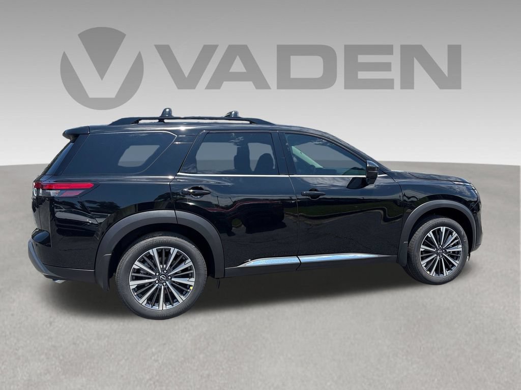 New 2026 Nissan Pathfinder Platinum FWD image 25