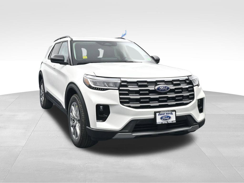 New 2026 Ford Explorer Active image 2