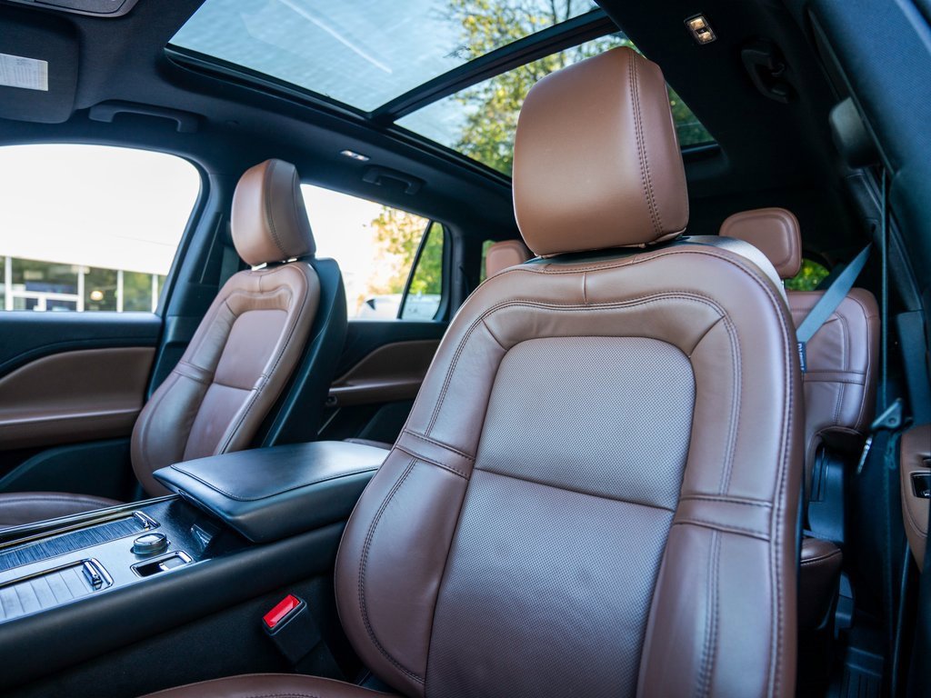 Used 2024 Lincoln Aviator Reserve w/ Elements Package Plus image 16