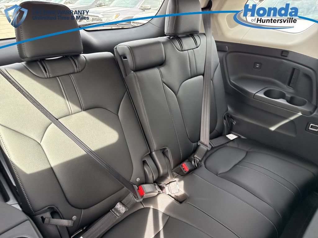 New 2026 Honda Pilot Touring image 15