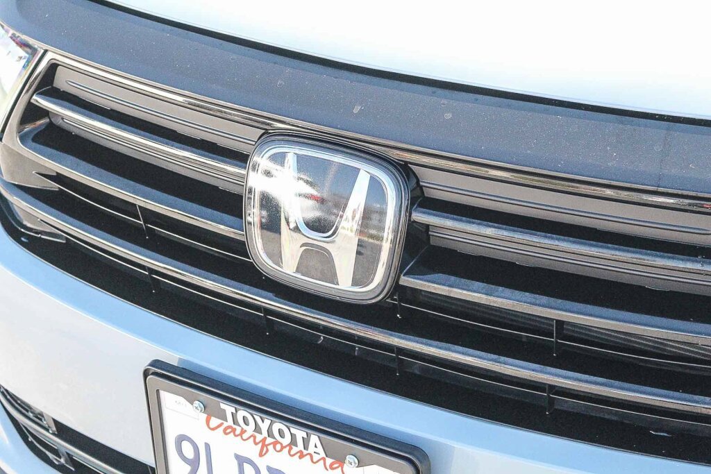 Used 2024 Honda Odyssey Sport image 23
