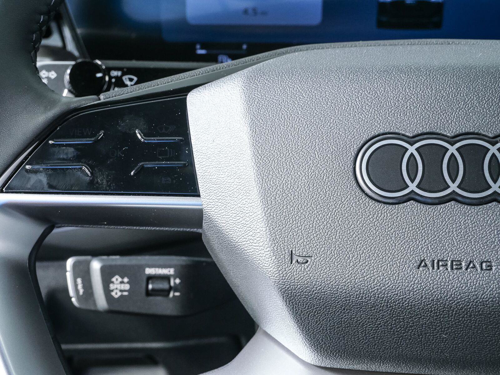New 2026 Audi Q3 quattro 2.0T AWD/4WD image 11