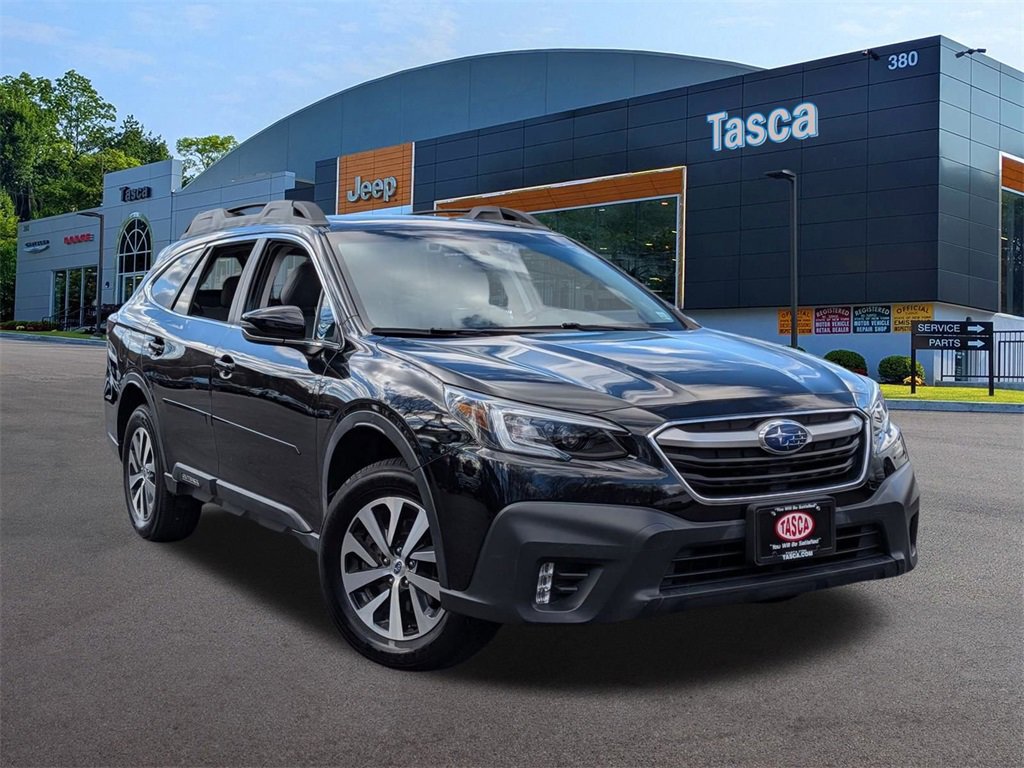 Used 2020 Subaru Outback Premium image 1