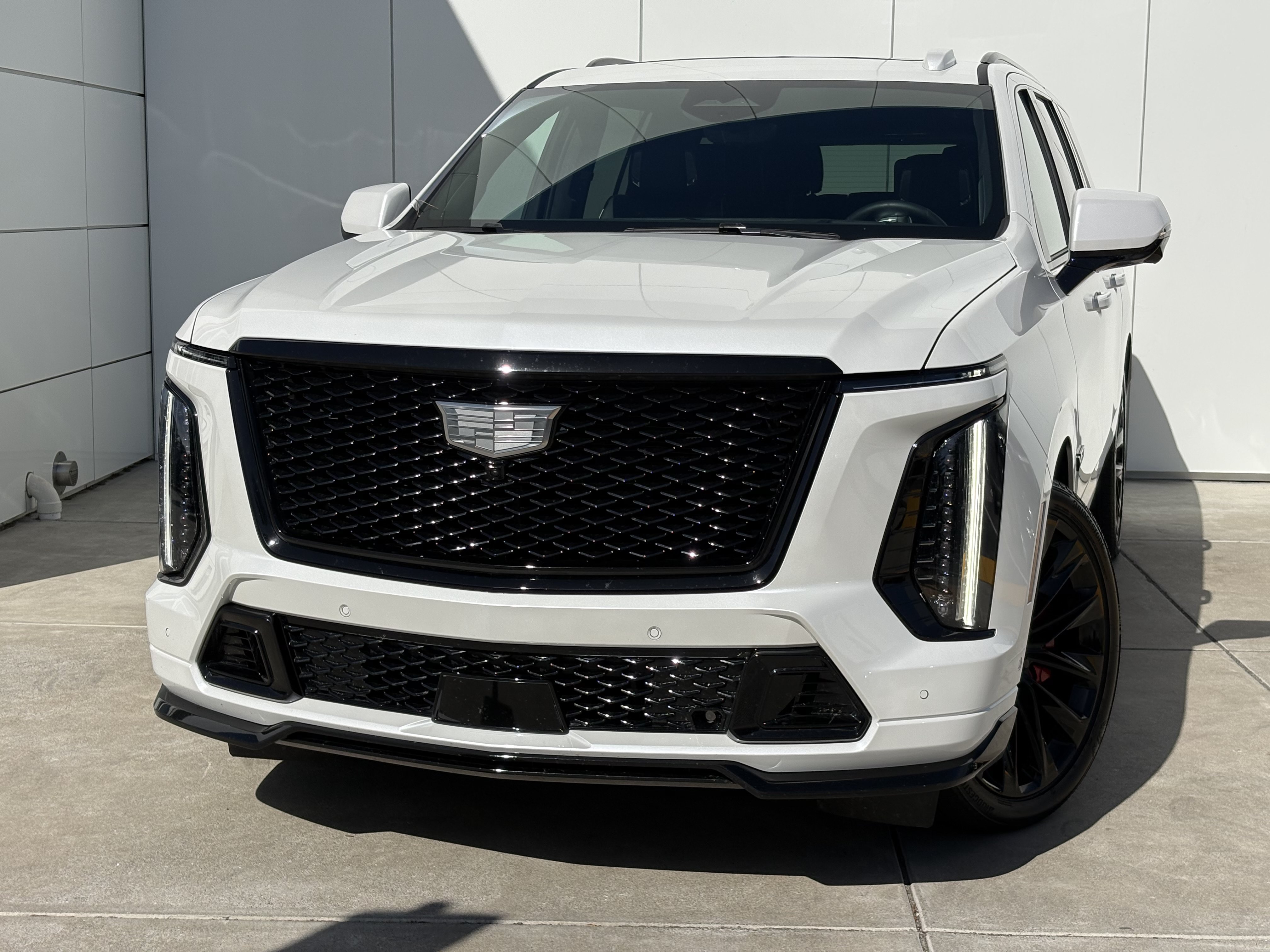 Used 2025 Cadillac Escalade ESV V w/ LPO, ONYX Package
