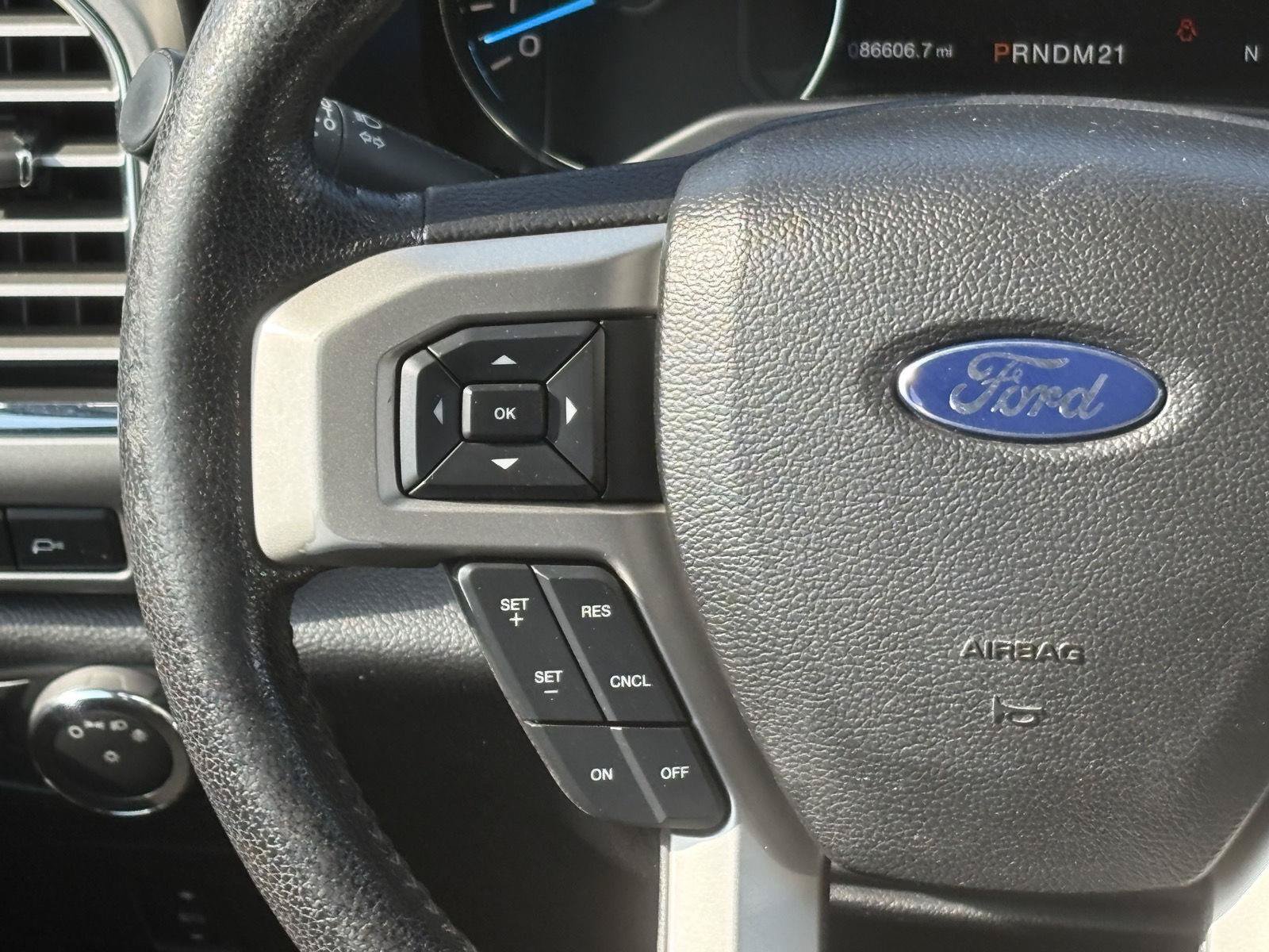 Used 2016 Ford F150 Lariat w/ Equipment Group 502A Luxury AWD/4WD image 9