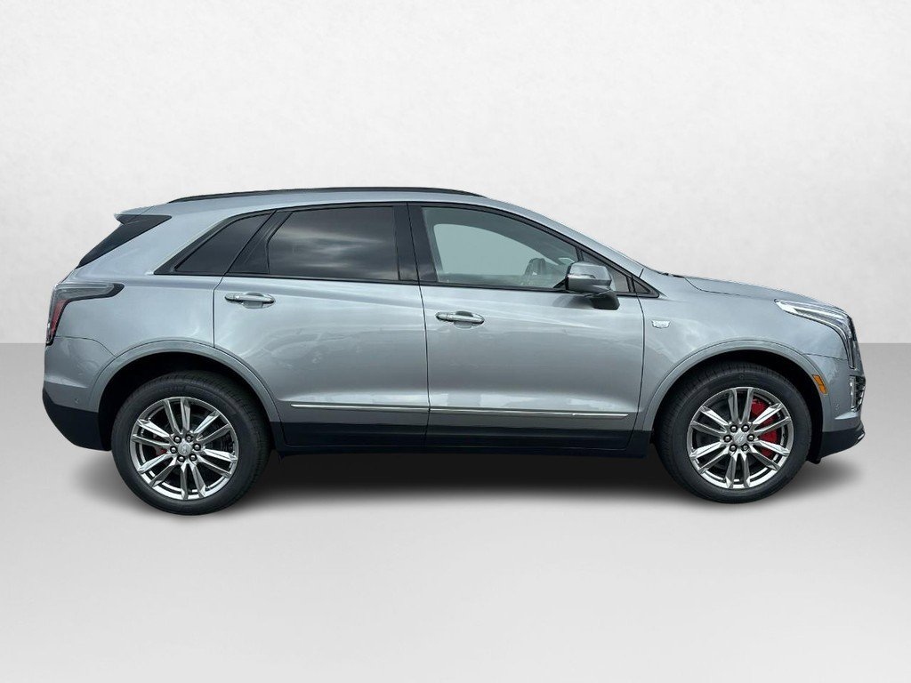 New 2025 Cadillac XT5 Sportv w/ Technology Package
