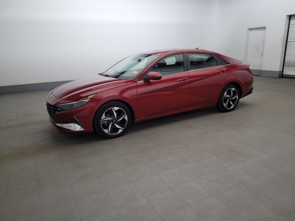 Used 2021 Hyundai Elantra SEL w/ Convenience + Premium Package FWD image 2