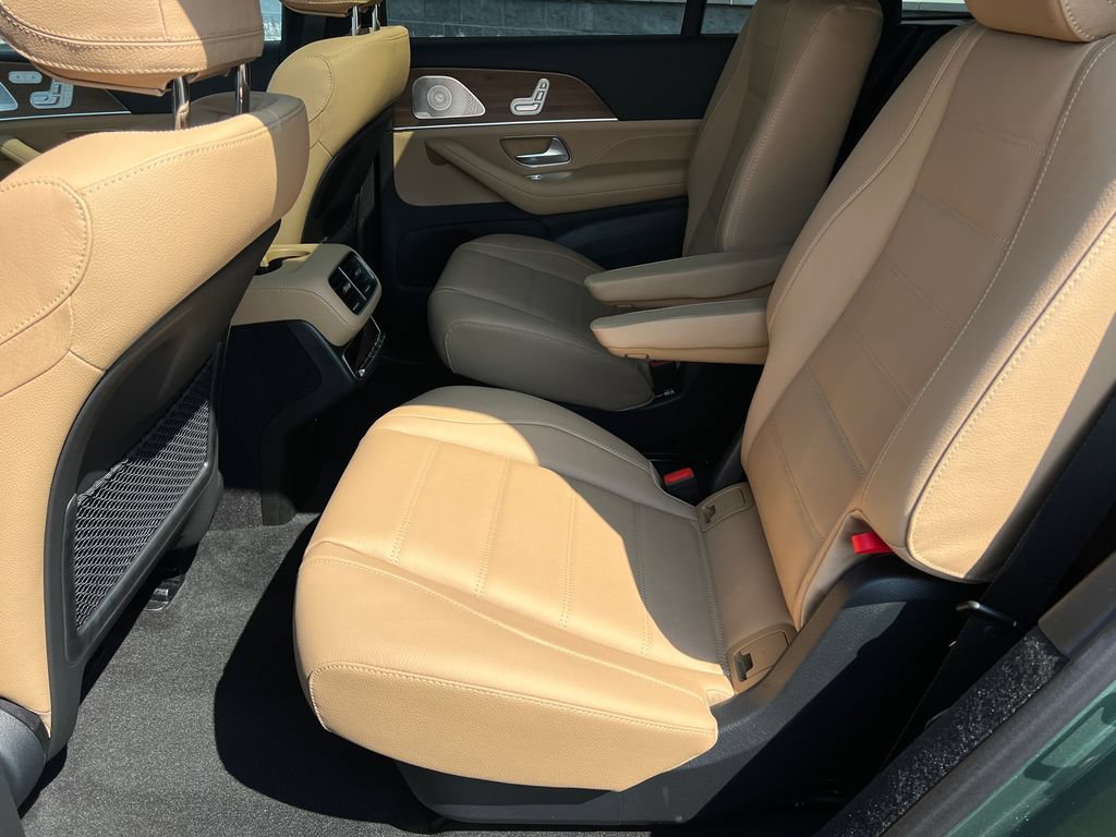 New 2026 Mercedes-Benz GLS 450 4MATIC image 25