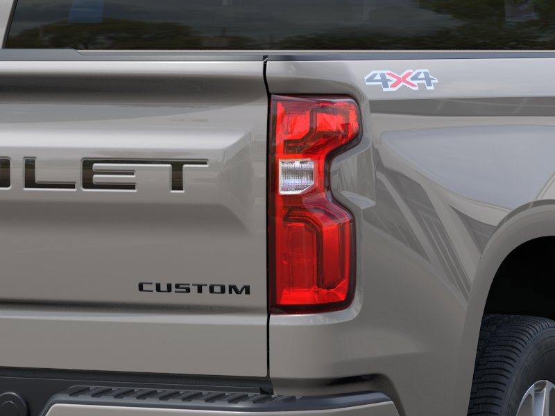 New 2026 Chevrolet Silverado 1500 Custom w/ LPO, Dark Essentials Package AWD/4WD image 11