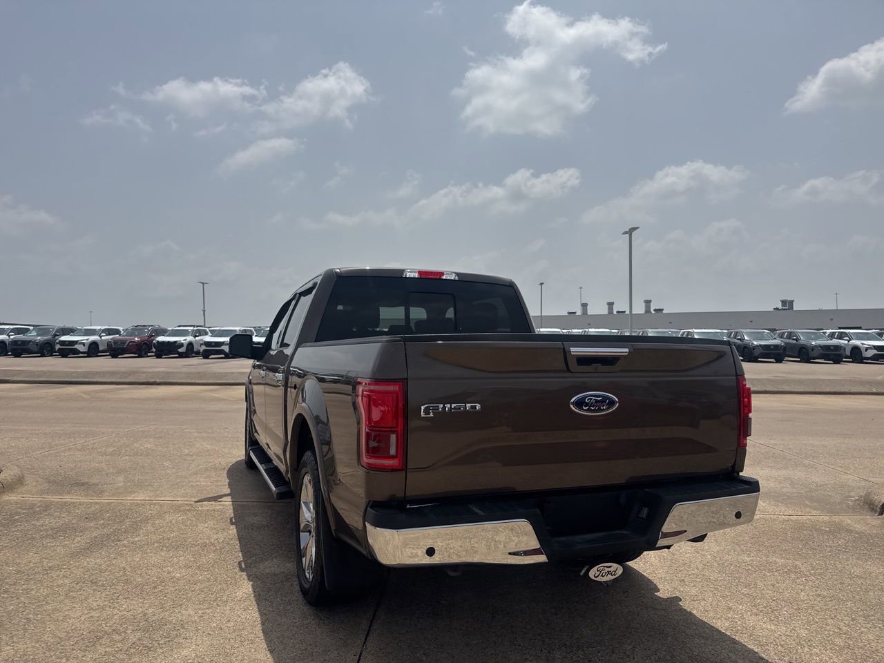 Used 2015 Ford F150 Lariat w/ Equipment Group 502A Luxury RWD image 14